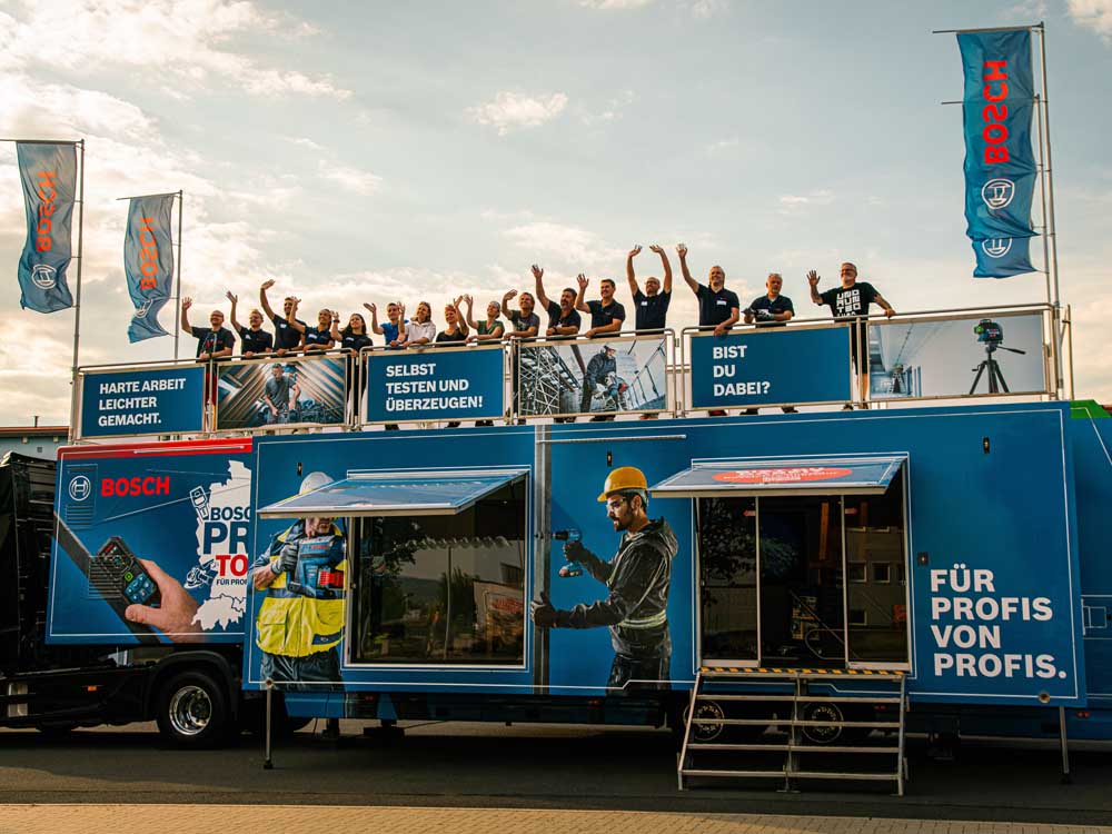 Roadshow Marketing Esquina Events Roadshow Marketing, Eventkonzeption, Showtruck, Truckmanagement, Branding und Innenausbau von Showtrucks